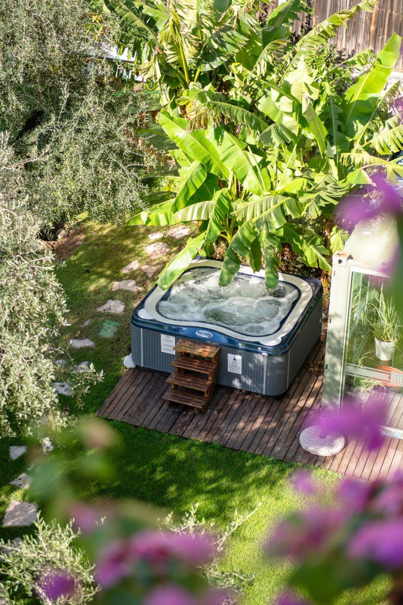 Hotel Baia Azzurra - Lake Front Torbole Sul Garda Luaran gambar